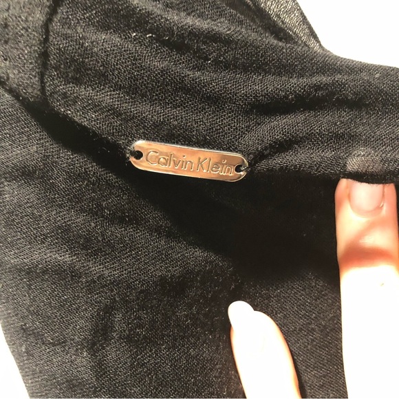 Calvin Klein Ombre Infinity scarf grey navy and black one size - Picture 2 of 5